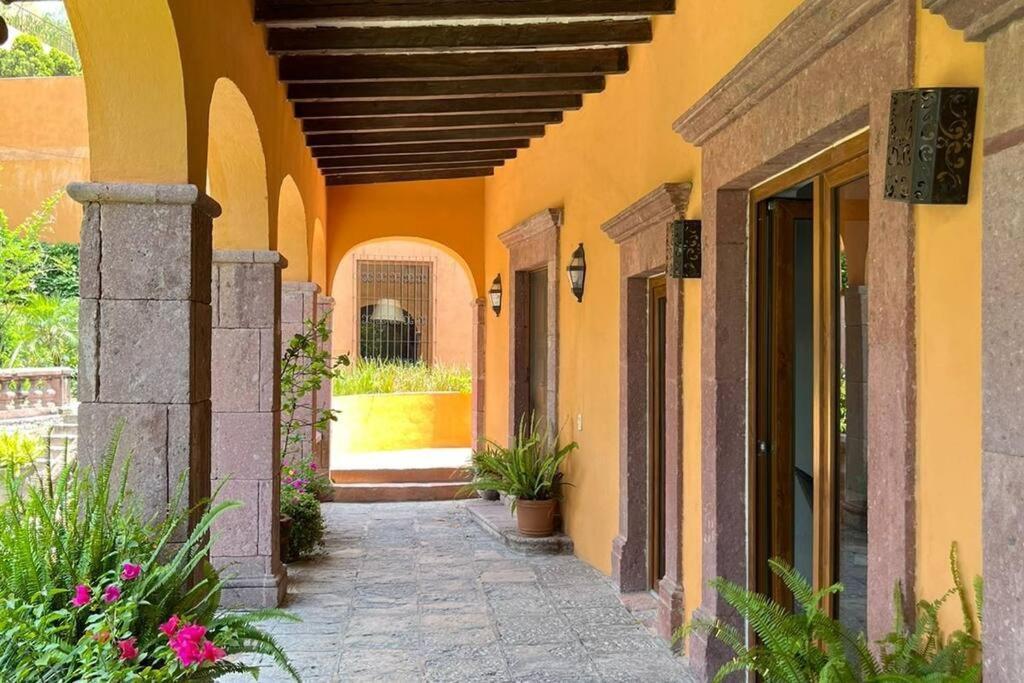 Cousy Condo San Rafael, 3 Blocks From The Parish, Pool, Bbq And Terrace San Miguel de Allende Exterior photo
